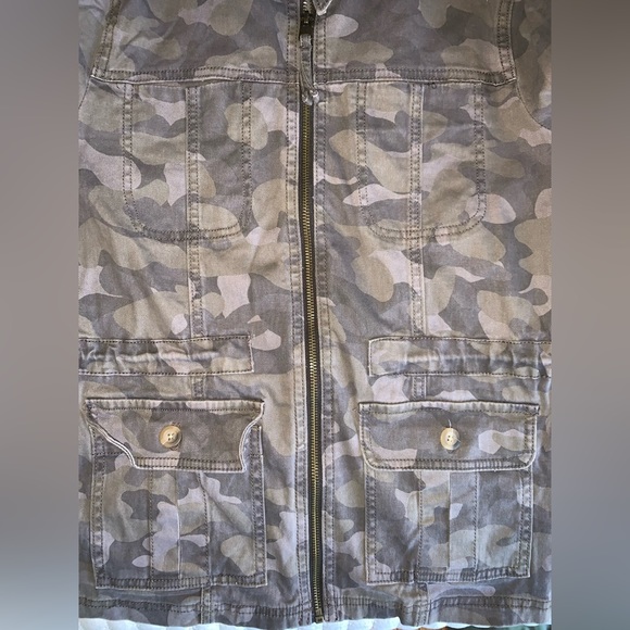 Express Camo Jacket - Picture 2 of 4